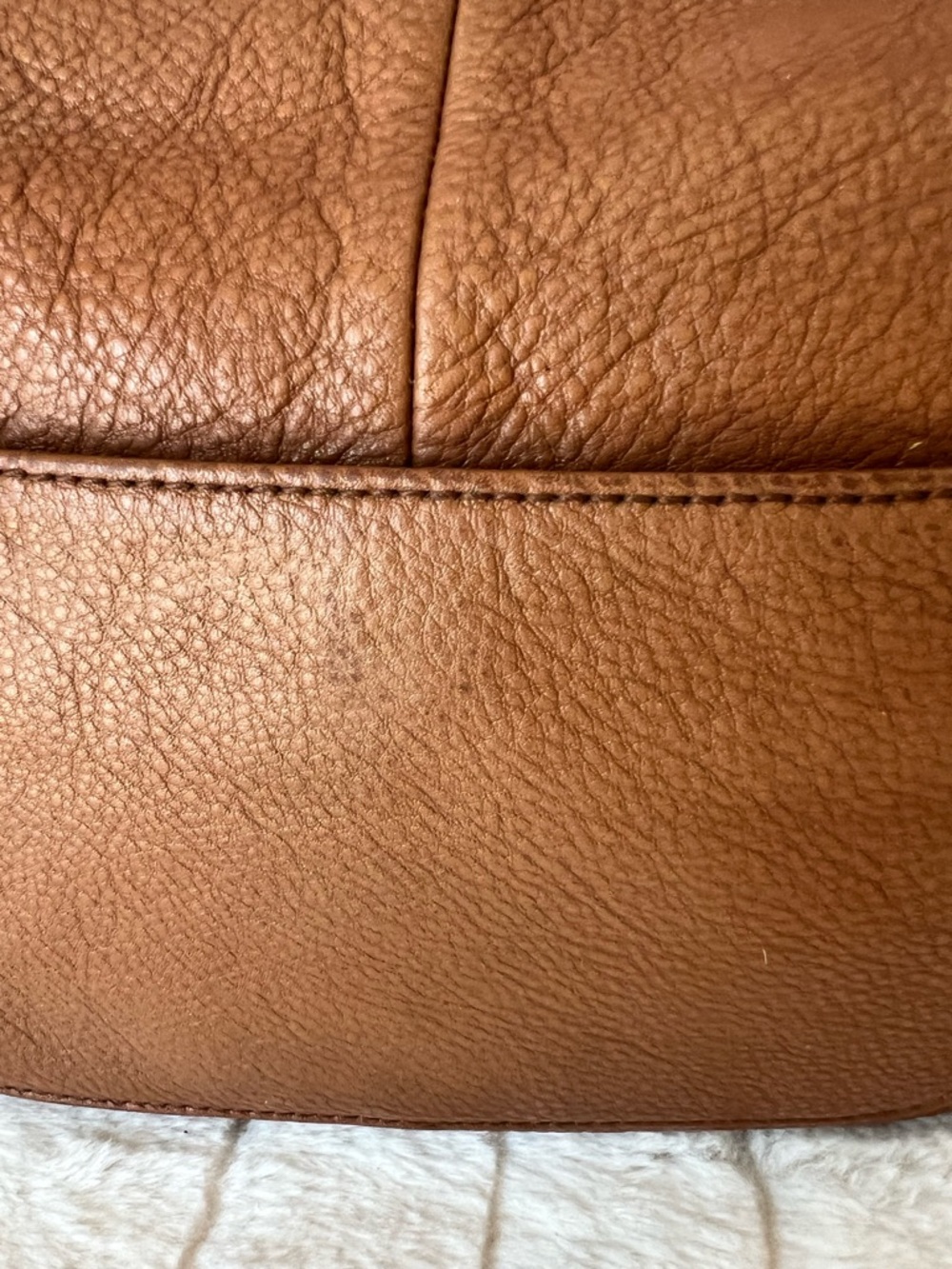 Tory Burch Kipp Perforated Logo Hobo Bag - Pebbled Tan Leather - Picture 5 of 13